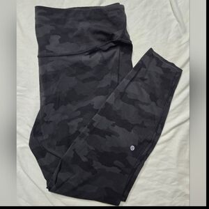 Lululemon Base Pace High-Rise Tight 28" *Brushed Nulux Camo Deep Coal Size 18